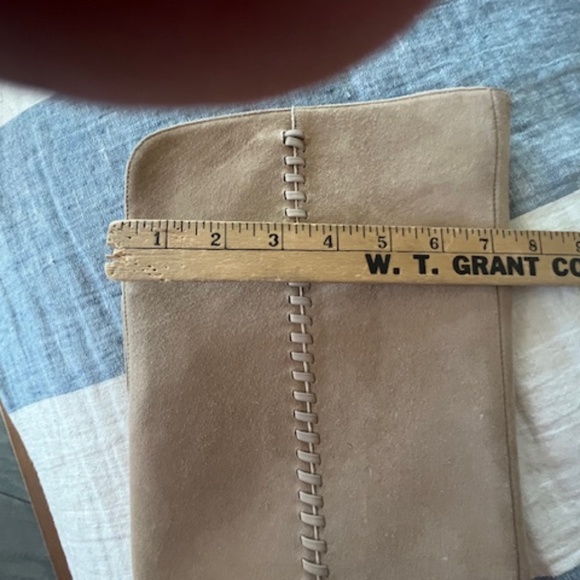 Vince Camuto Neutral Suede Pointed Toe Slim Heel Knee Boots Sz 7.5 Classic - Picture 6 of 10